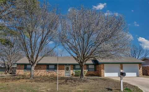 408 Ashland Drive, Gainesville, TX 76240