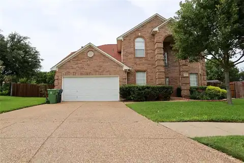 2325 Denham Drive, Arlington, TX 76001