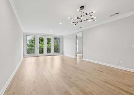 2300 Leonard Street, Dallas, TX 75201
