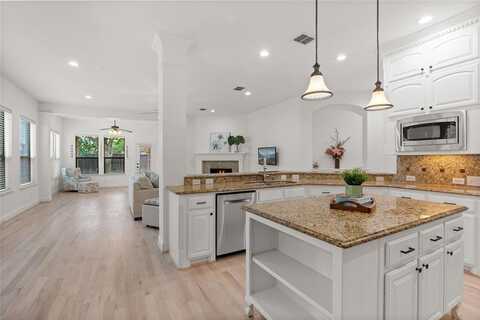 7713 Glenwood Springs Lane, McKinney, TX 75070
