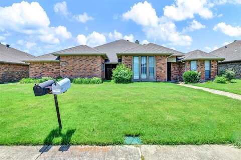 13233-35 Fall Manor Drive, Dallas, TX 75243