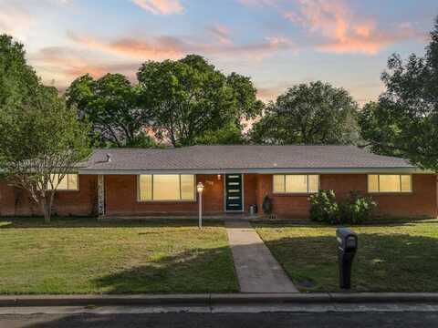 2333 Hermanson Drive, Waco, TX 76710