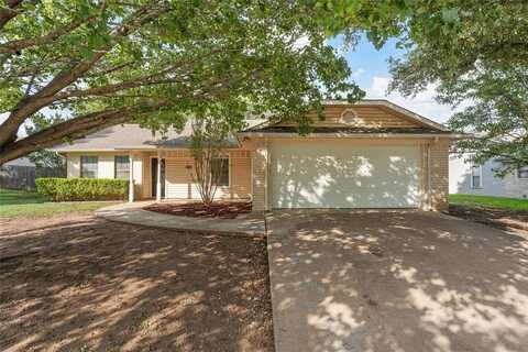 1010 December Drive, Hewitt, TX 76643