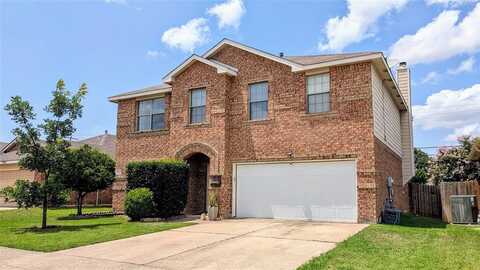 1052 Breeders Cup Drive, Fort Worth, TX 76179