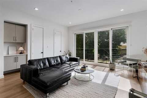 419 W 9th Street, Dallas, TX 75208