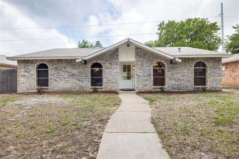3525 S Elm Drive, Grand Prairie, TX 75052