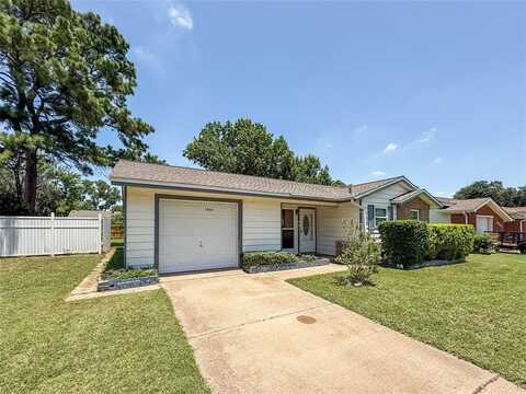 1915 Ridgewood Street, Irving, TX 75062