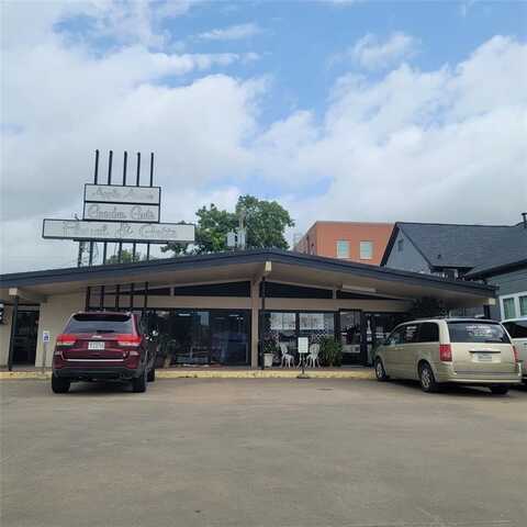402 W Ennis Avenue, Ennis, TX 75119