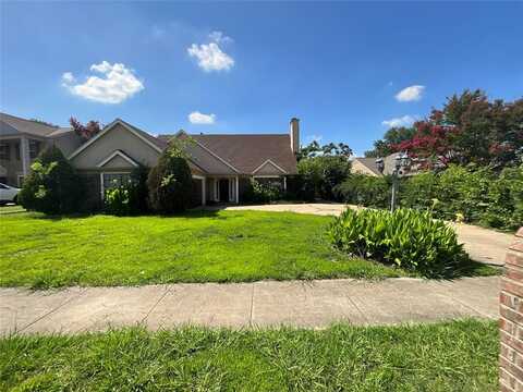 1705 Huntington Drive, Mesquite, TX 75149