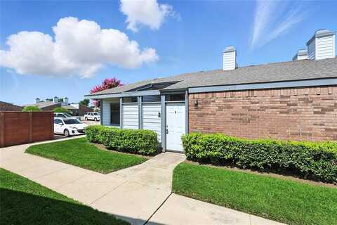 640 Bellaire Drive, Hurst, TX 76053