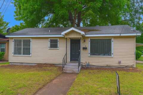 820 E Mitchell Street, Waco, TX 76704