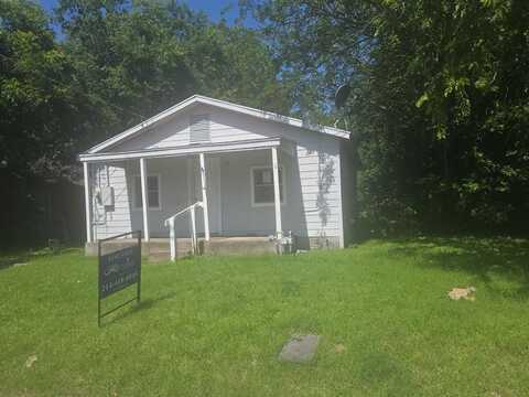 311 Elmo Street, Cleburne, TX 76031