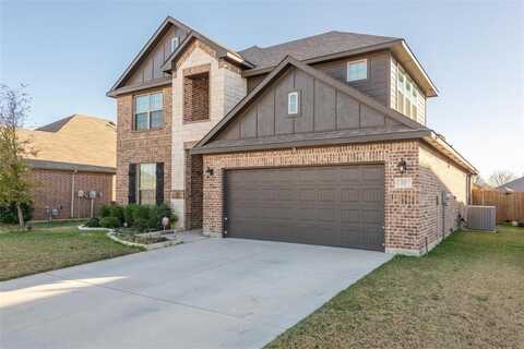 717 Seabourne Drive, Saginaw, TX 76179