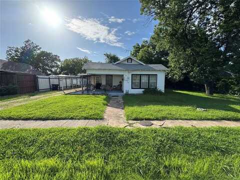 203 Ledbetter, Crandall, TX 75114