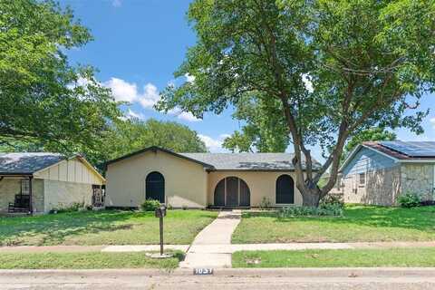 1037 Alicia Lane, Lancaster, TX 75134