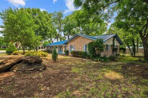 305 Bluebonnet Drive, Grapevine, TX 76051