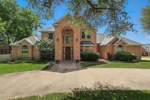 135 Woodstream, Cresson, TX 76035