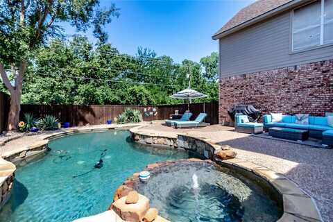 1922 Hidden Trail Drive, Lewisville, TX 75067