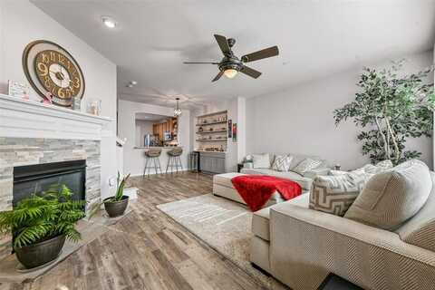 2552 Chambers Drive, Lewisville, TX 75067