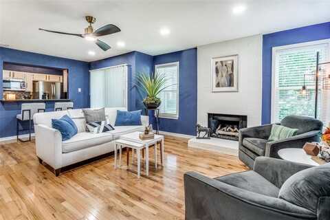 6900 Skillman Street, Dallas, TX 75231