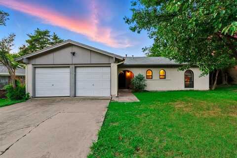 7525 Maple Drive, North Richland Hills, TX 76180