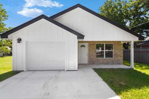 306 Sherman Street, Nocona, TX 76255