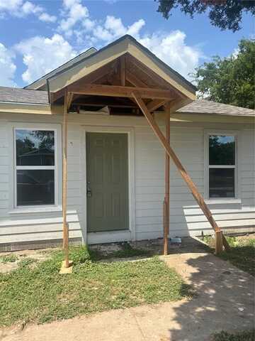 8708 Ronnie, White Settlement, TX 76108