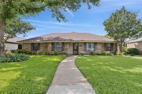 910 Rivercrest Boulevard, Allen, TX 75002