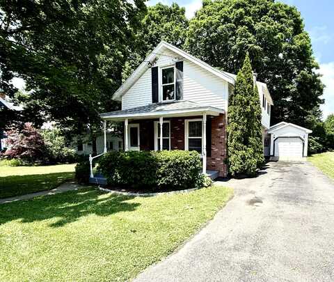 40 First Street, Malone, NY 12953