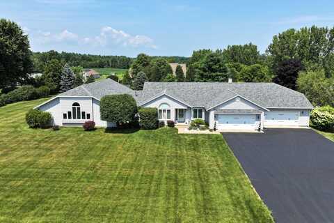 31 Ormsby Circle, Peru, NY 12972