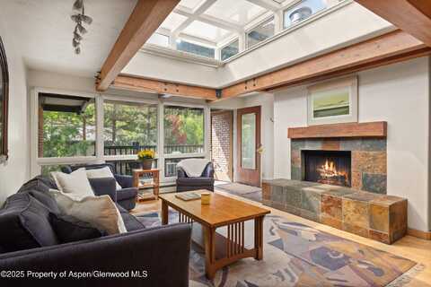 124 W Hyman Avenue, Aspen, CO 81611