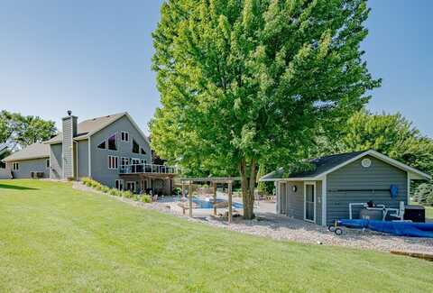 2901 Alaska St., Sioux City, IA 51103