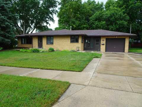 612 5th Street, Sheldon, IA 51201
