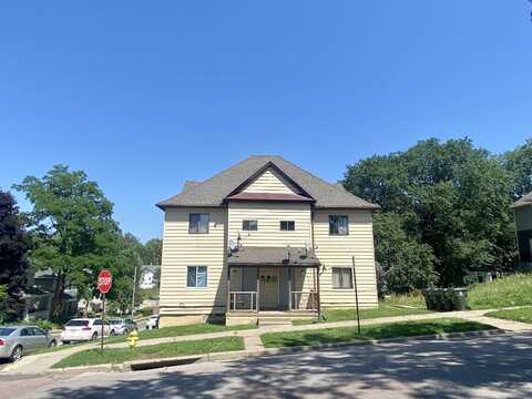 1332-34 JENNINGS ST, Sioux City, IA 51104
