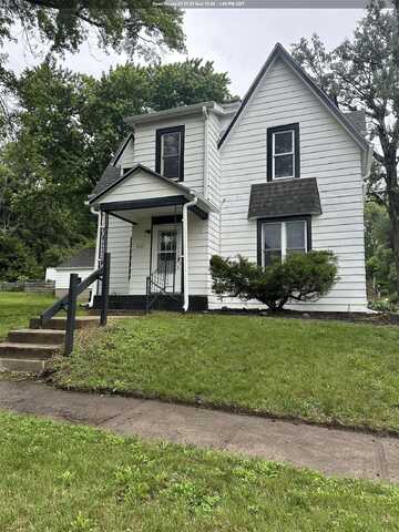 3521 42nd St, Sioux City, IA 51108