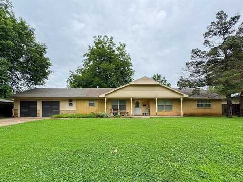 2709 Meadowbrook Drive, Norman, OK 73072