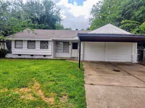 833 S Scott Street, Del City, OK 73115