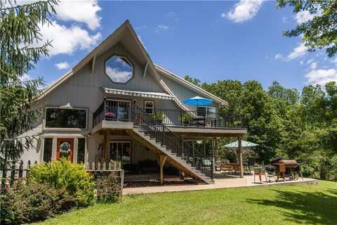 8252 Larue RD, Rogers, AR 72756