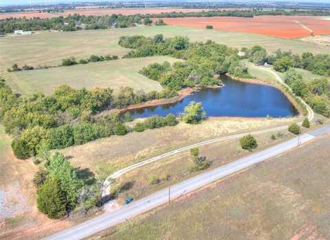 215 N Cemetery Road, Tuttle, OK 73089