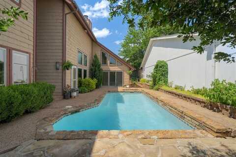 1615 Fox Hollow Ridge, Oklahoma City, OK 73131