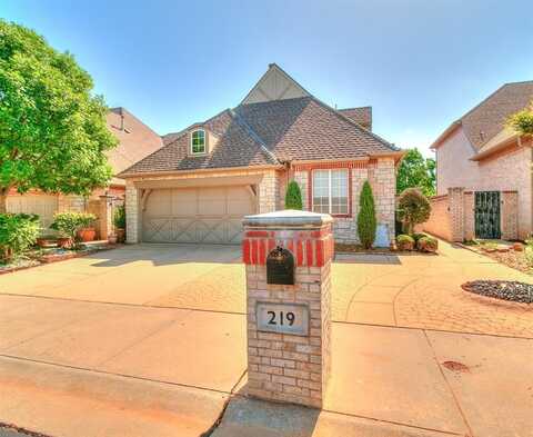 219 Boulevard Du Lac, Norman, OK 73071