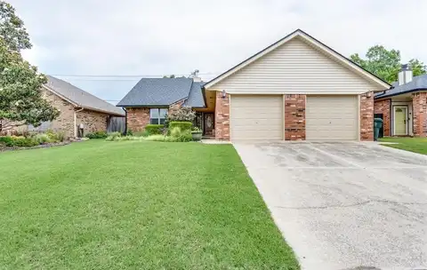 9225 Apple Drive, Midwest City, OK 73130