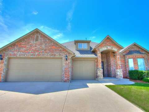 3312 SE 32nd Street, Moore, OK 73165