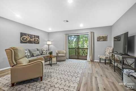 9 Eleanor LN, Bella Vista, AR 72714