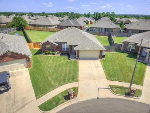 4413 Spotted Owl Circle, Norman, OK 73072