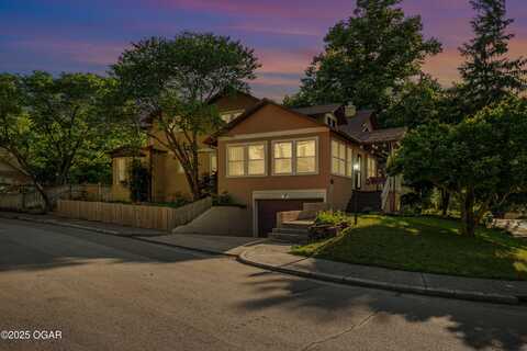 802 Hampton Place, Joplin, MO 64801