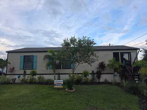 7400 46th Ave N, St. Pete, FL 33709