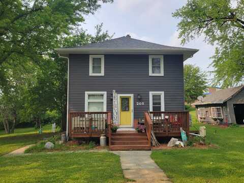 208 E. Elm Street, Bloomfield, NE 68718