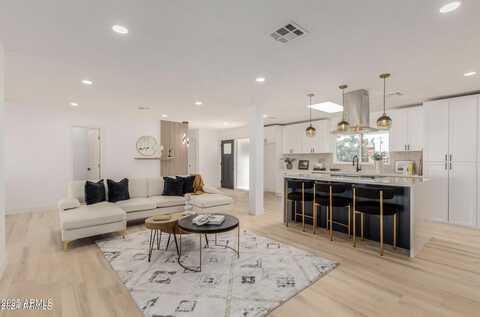 126 E NORTHERN Avenue, Phoenix, AZ 85020