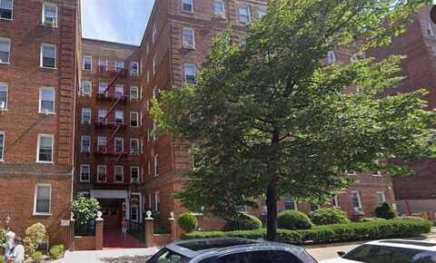 63-89 Saunders Street, Rego Park, NY 11374